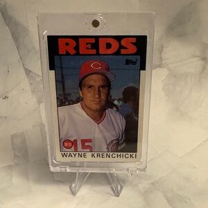 1986 Topps Wayne Krenchicki #777 Reds Baseball Card Item #ME6202